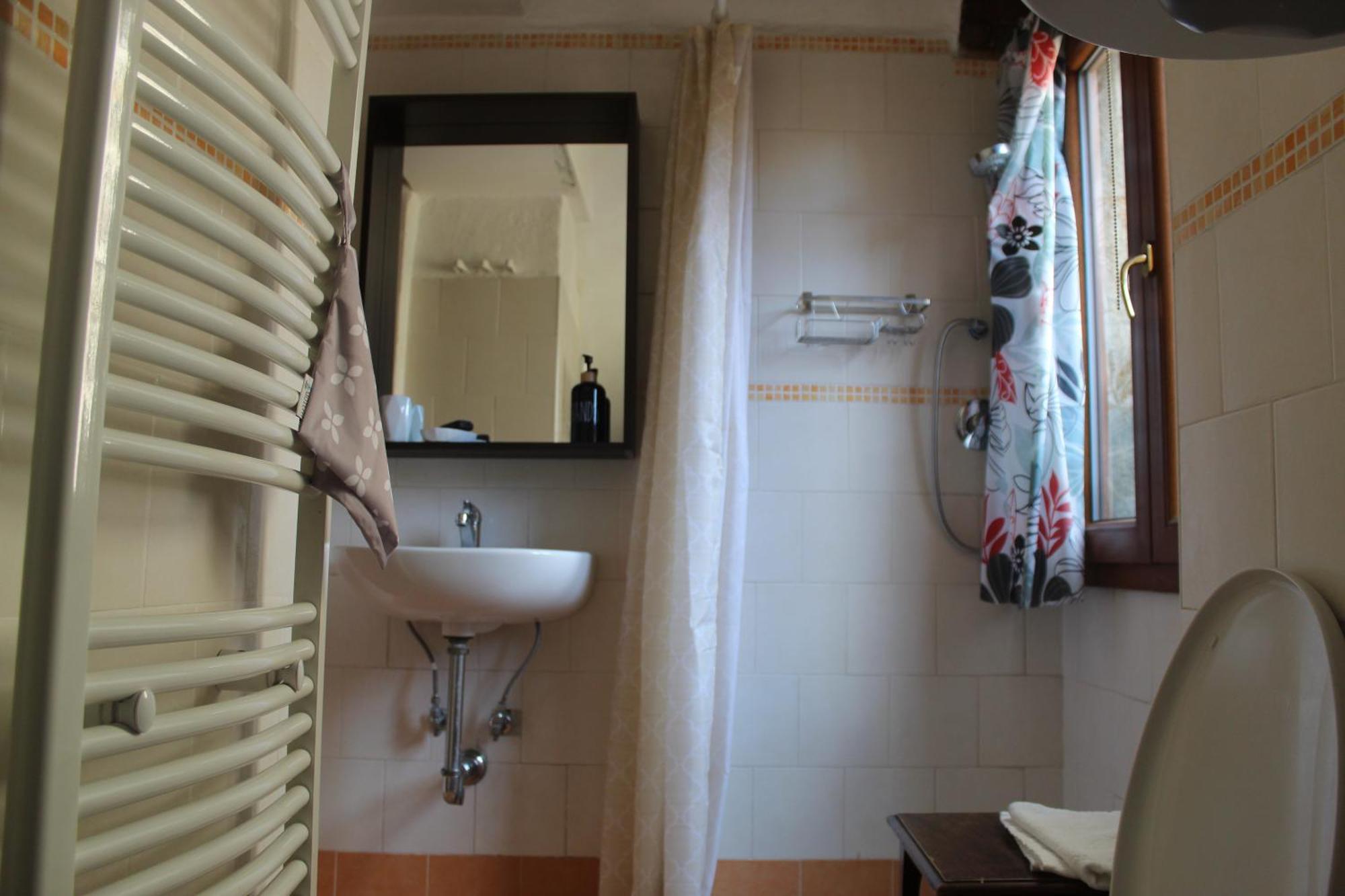 דירות מונטה קטיני ואל די צ'צ'ינה La Casina מראה חיצוני תמונה